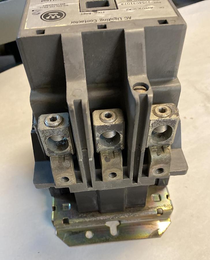 Used Westinghouse,A202K3CAZ,100 Amp 600V AC Lighting Contactor Style 1254C31G13