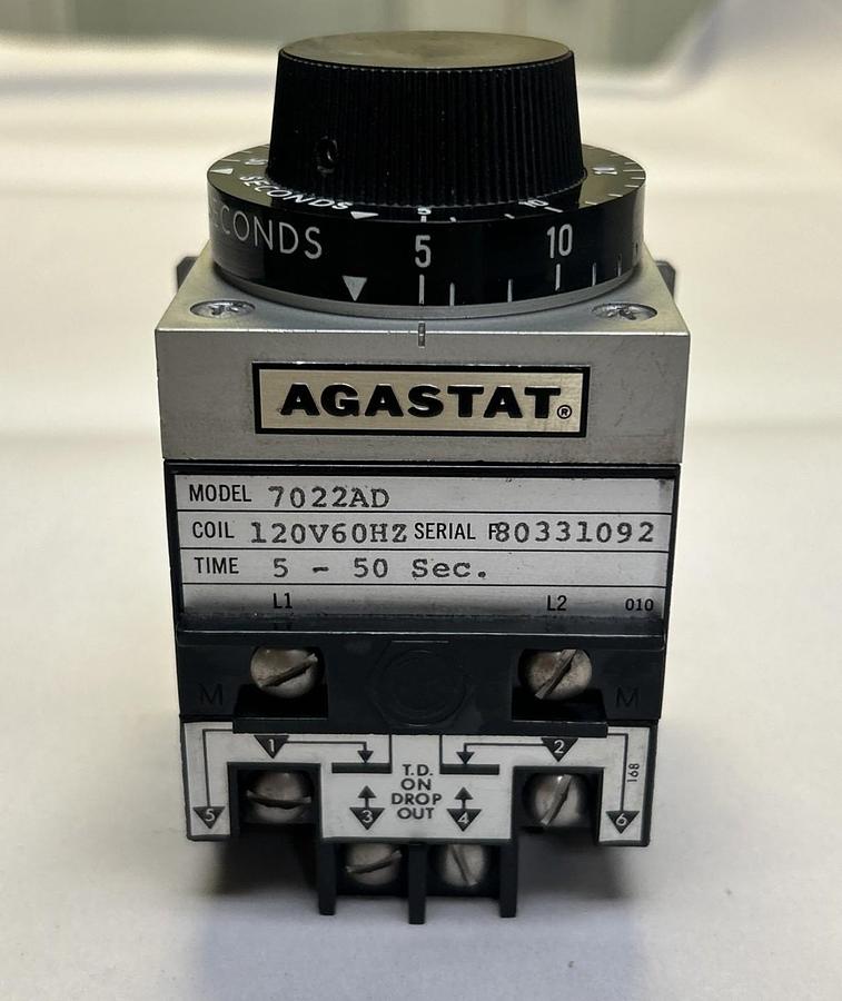 Used AGASTAT,7022AD,TIMING RELAY 5-50 SEC