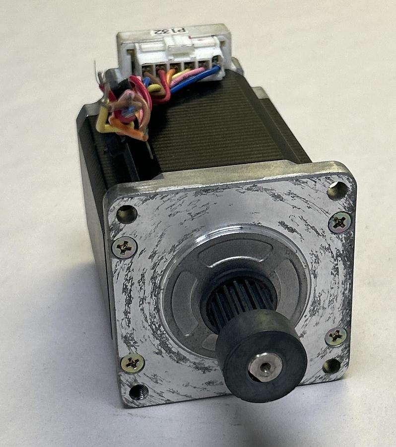 Used SANYO DENKI,103H7823-0411,STEPPING MOTOR
