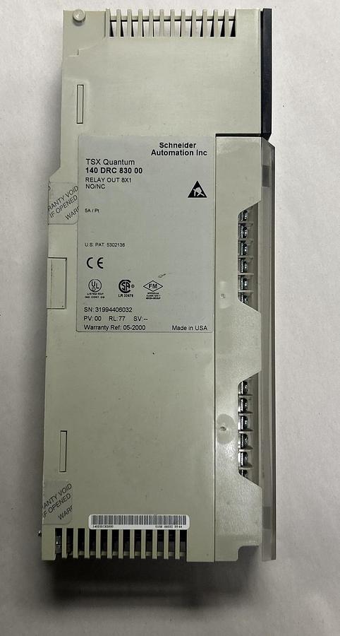 Used SCHNEIDER ELECTRIC MODICON,140-DRC-830-00,OUTPUT MODULE