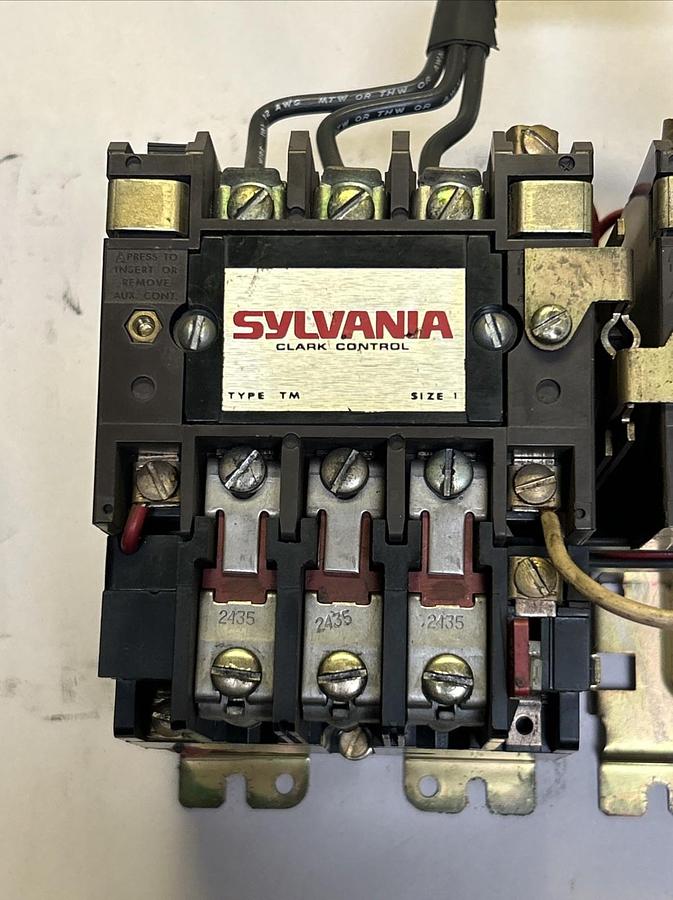 Used SYLVANIA,T30U031,REVERSING STARTER SIZE 1 27A 600V