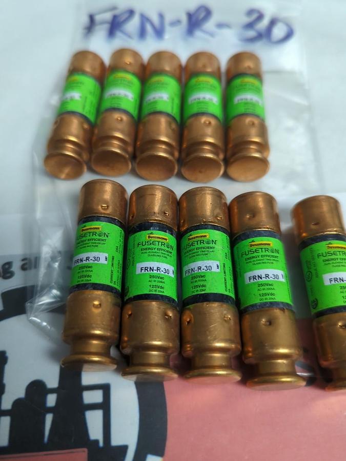 Used COOPER BUSSMANN,FRN-R-30,FUSETRON 30 AMP FUSE LOT OF 10 PRE-OWNED