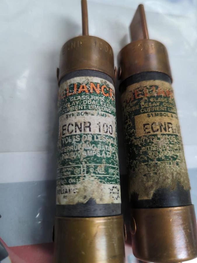 Used RELIANCE,ECNR100,TIME DELAY 100 AMP FUSE LOT OF 2 PRE-OWNED