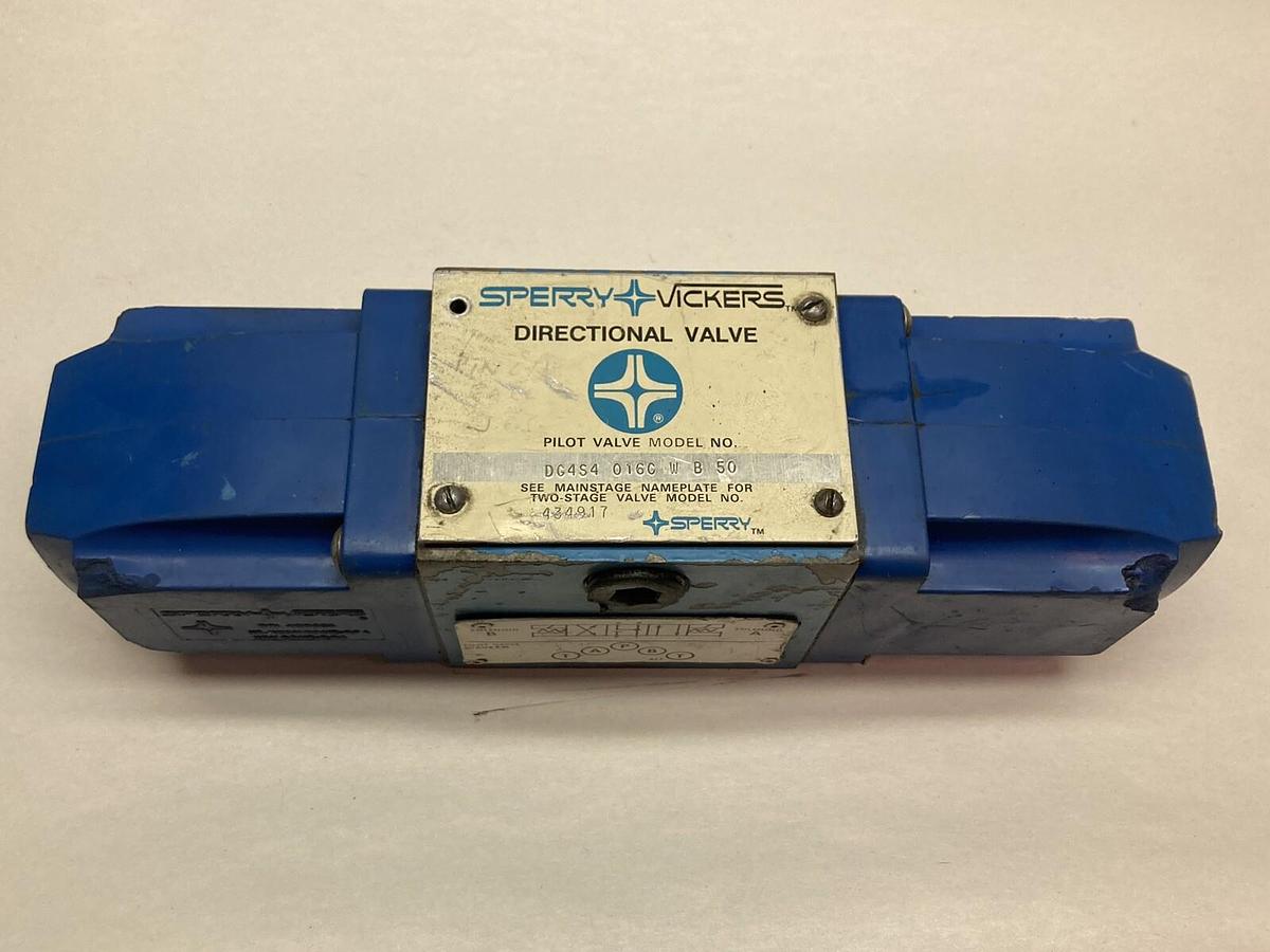 Used Sperry Vickers,DG4S4-016C-W-B-50,Directional Pilot Valve