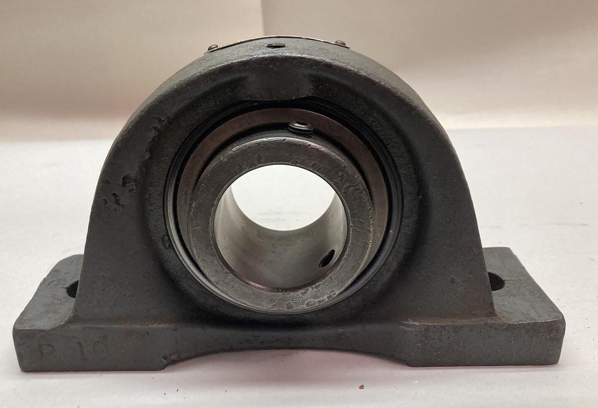 Used Sealmaster,NP-26,Pillow Block Bearing 1-5/8 Inch Shaft