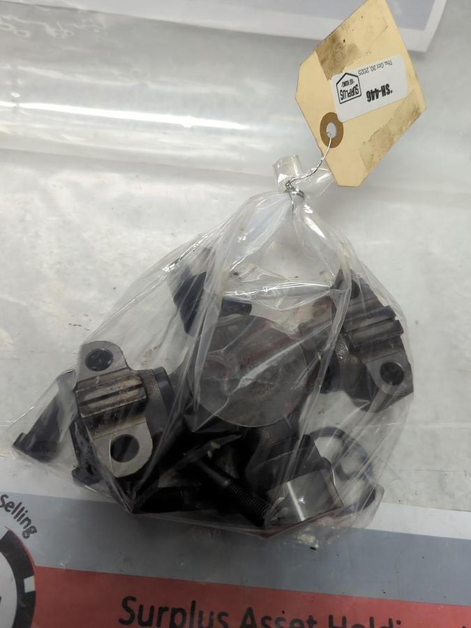 HYSTER,1312827,CROSS & BEARING KIT NOS