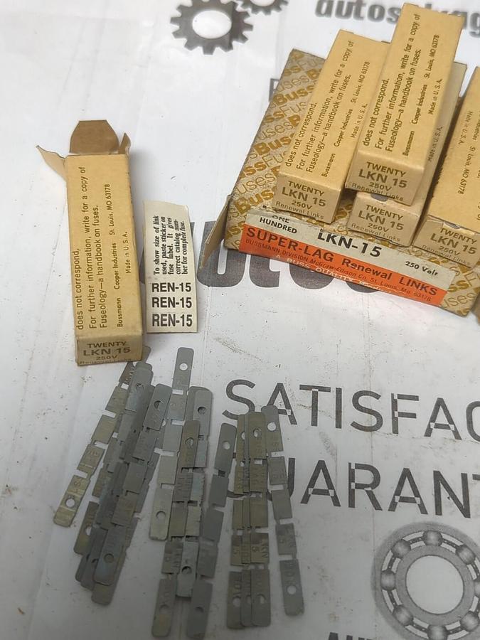 COOPER BUSSMANN,LKN-15,SUPER-LAG RENEWAL LINKS 250V LOT OF 100