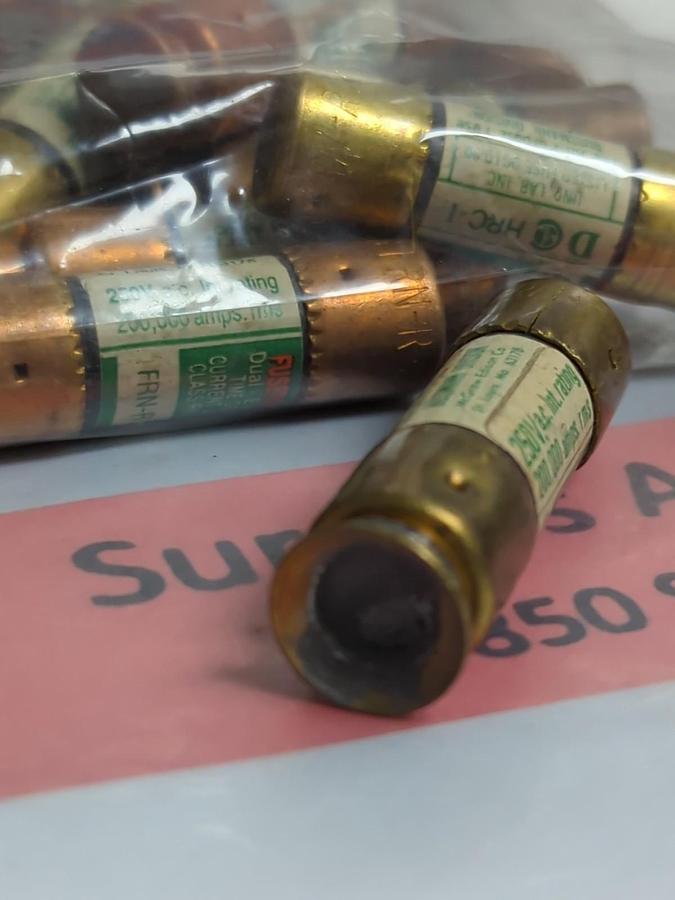 Used COOPER BUSSMANN,FRN-R-20,FUSETRON 20 AMP FUSE LOT OF 56 PRE-OWNED