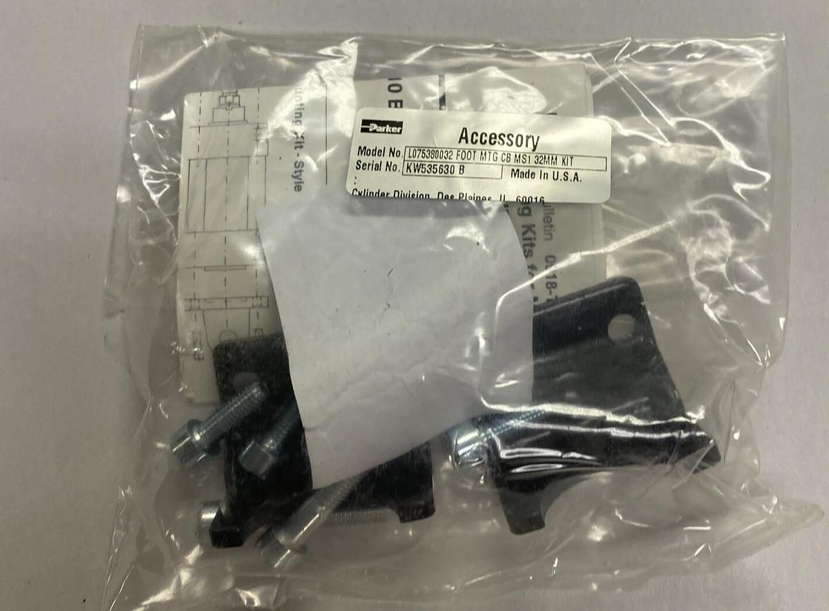 Used PARKER,L075380032,FOOT MTG CB MS1 32MM KIT NEW