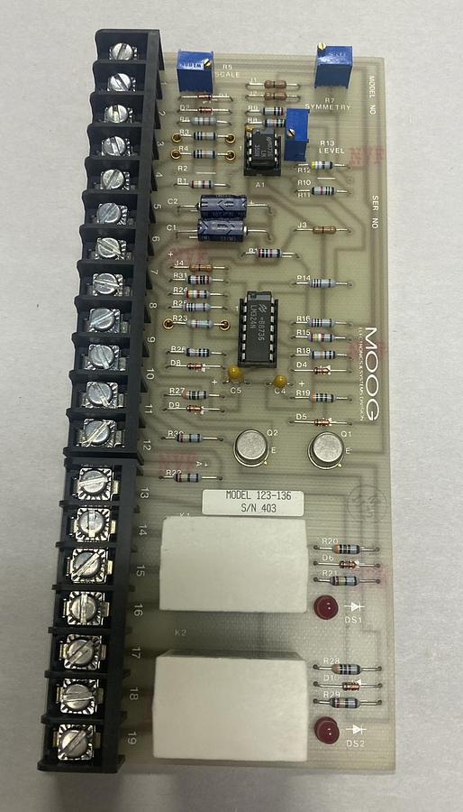 MOOG,123-136,LEVEL DETECTOR NOS