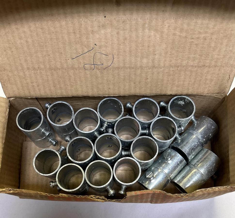 ETP,CP-43,STEEL SET-SCREW COUPLINGS LOT OF 18 NOS