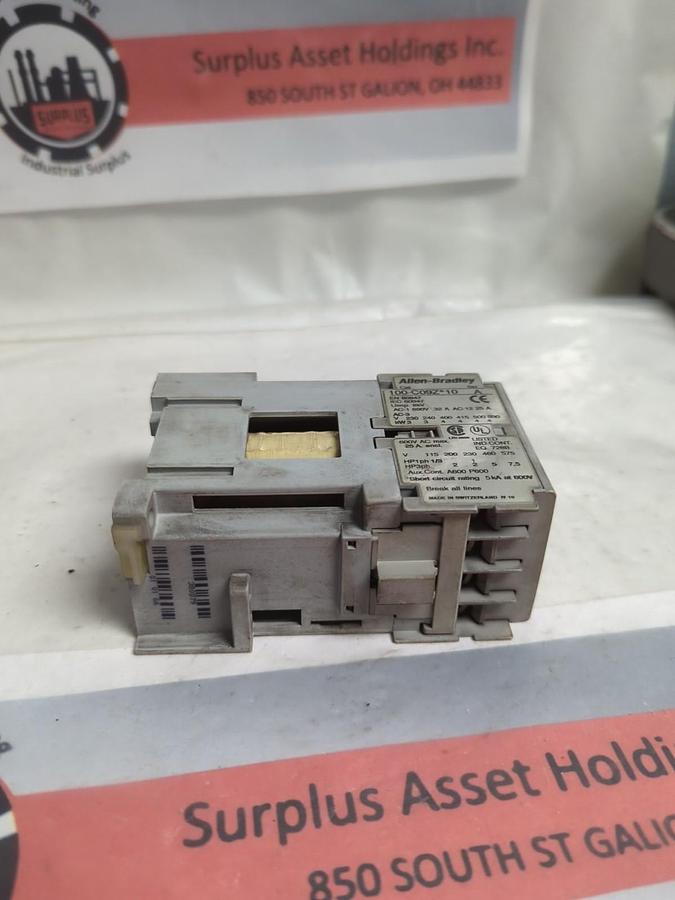 Used ALLEN BRADLEY,100-C09Z*10,CONTACTOR PRE-OWNED