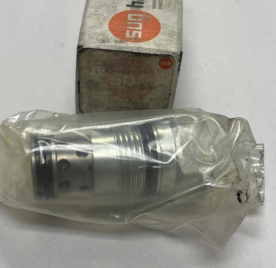 SUN HYDRAULICS,FCDBXAV 4.00-GPM,Flow Control Claridge NOS