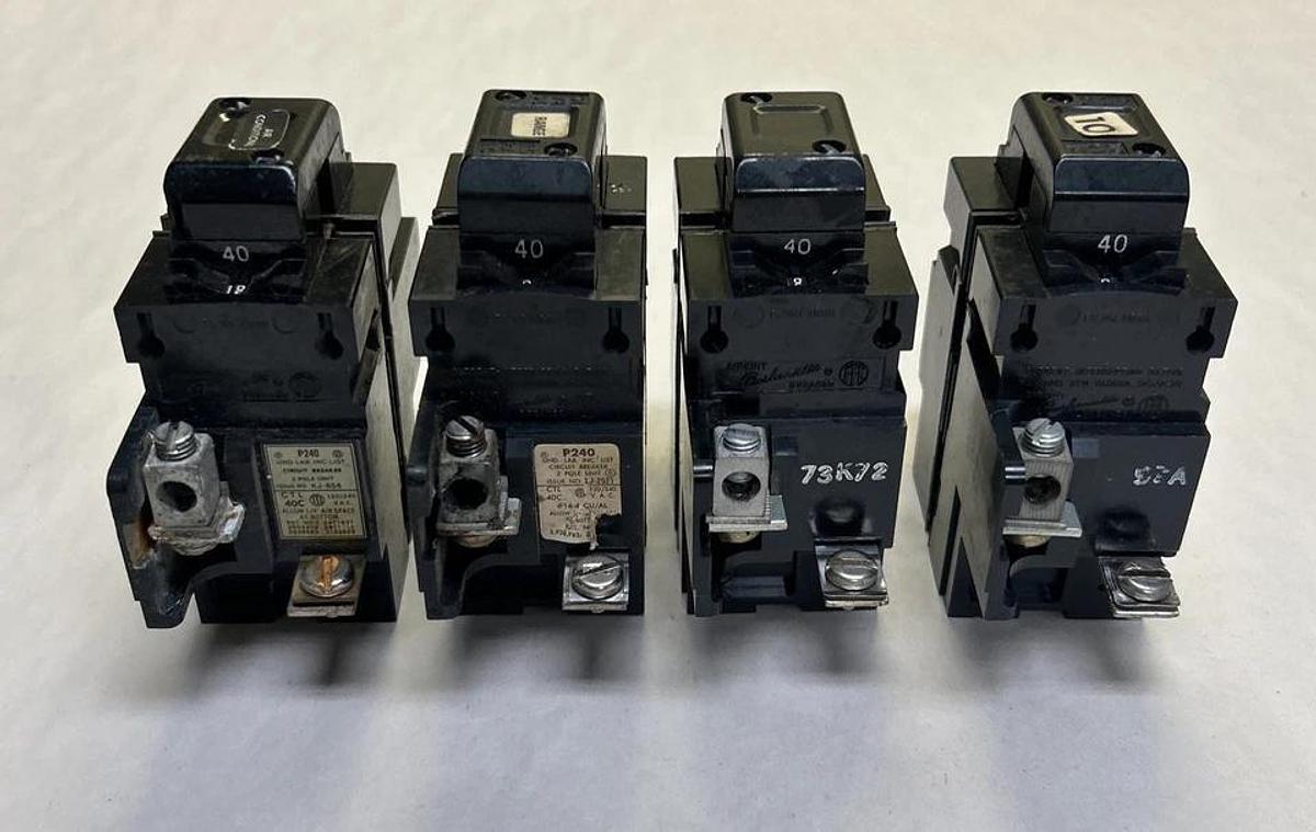 Used ITE,P240,CIRCUIT BREAKER 40A 120/240V 2P LOT OF 4