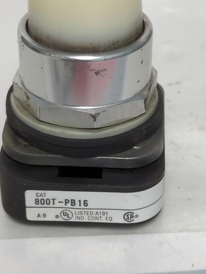 Used ALLEN BRADLEY,800T-PB16,SER T PUSH BUTTON OPERATOR ONLY PRE-OWNED