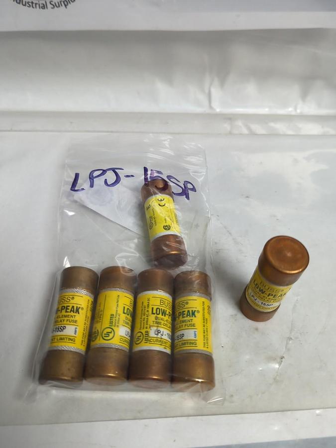 Used COOPER BUSSMANN,LPJ-1-15SP,LOW-PEAK 15 AMP FUSE LOT OF 6 PRE-OWNED