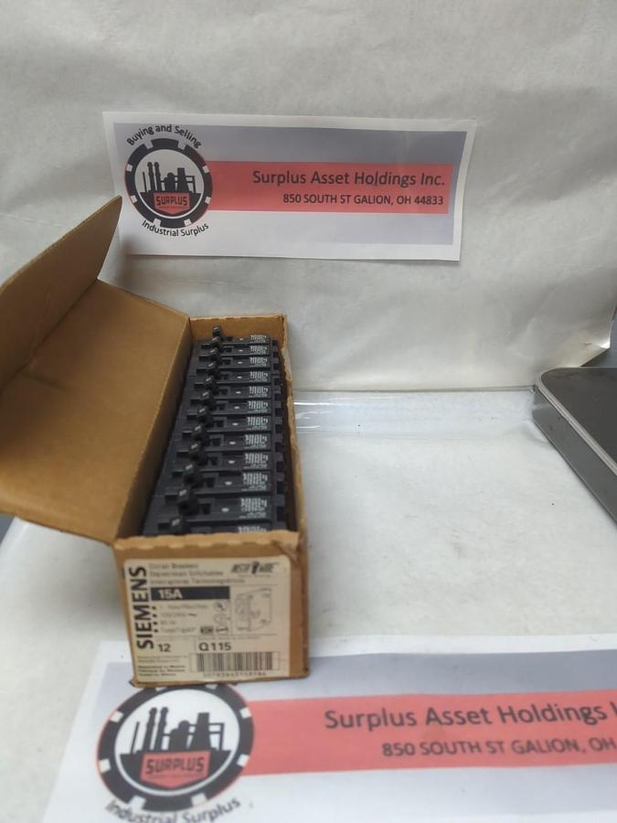 SIEMENS,Q115,CIRCUIT BREAKER 15 AMP 1-POLE BOX OF 12 NOS