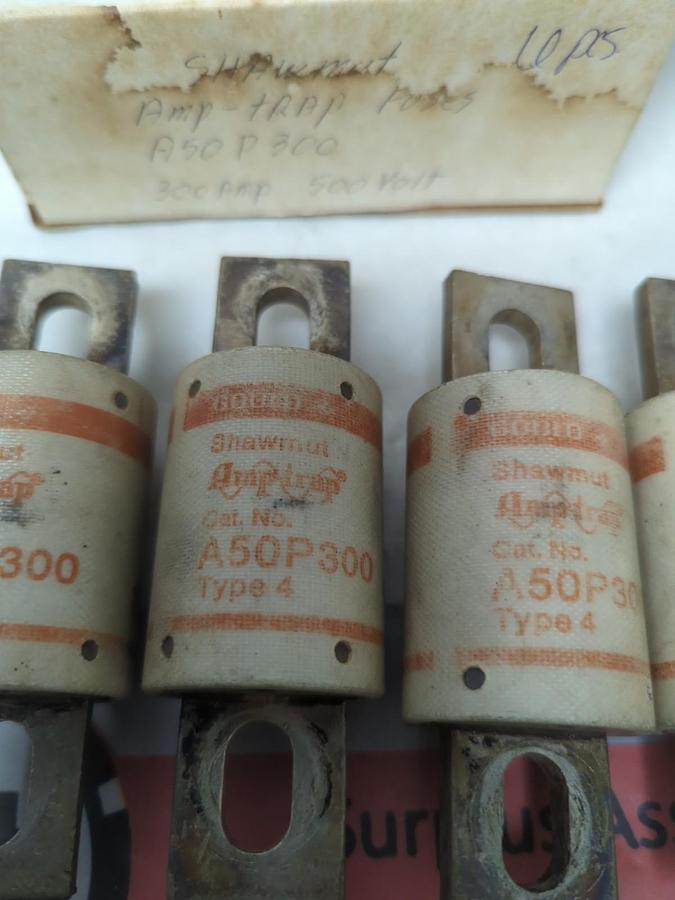 Used GOULD SHAWMUT,A50P300,AMP-TRAP 300 AMP FUSE LOT OF 6 PRE-OWNED