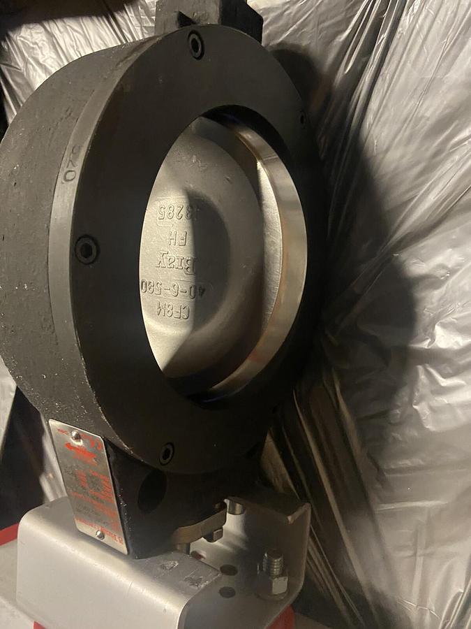 Used Bray Controls ,93-1602-11325532,Pneumatic Actuator 6IN Valve B16.34 150# 285PSI