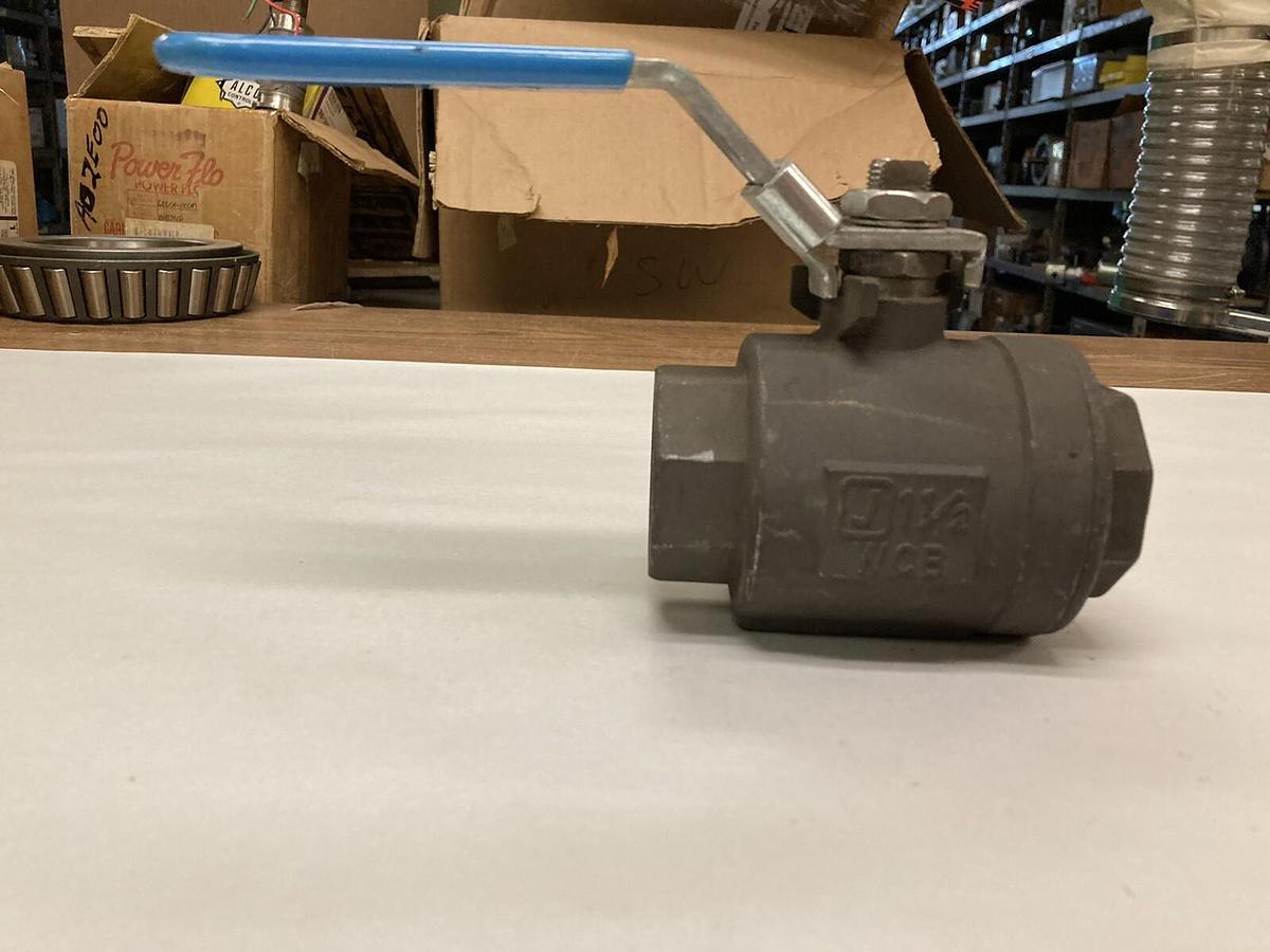 Jamesbury,1000 CWP,1-1/2 INCH WCB Valve