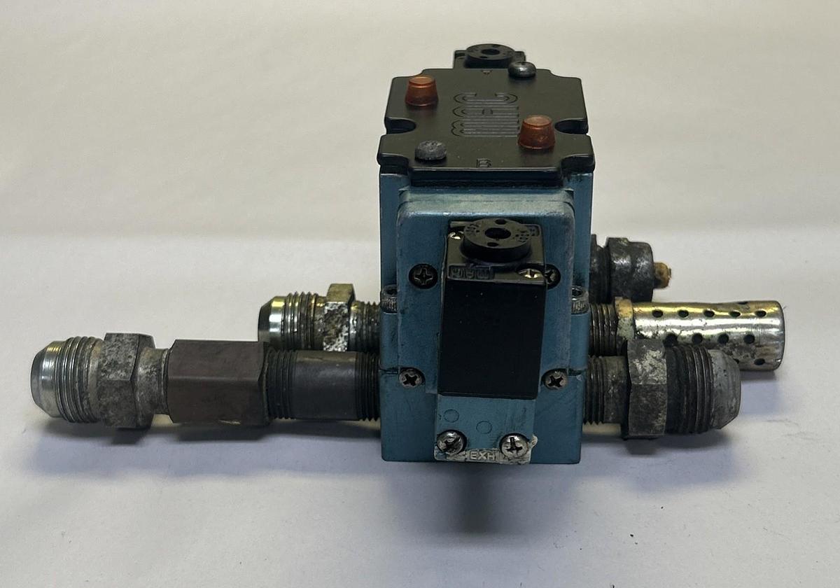 Used MAC VALVES,6333D-611-PM-111DA,SOLENOID VALVE