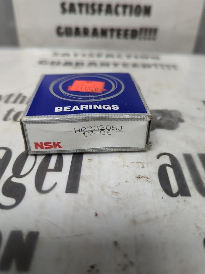 NSK,HR33205J,ROLLER BEARING 25 X 52 X 22 MM