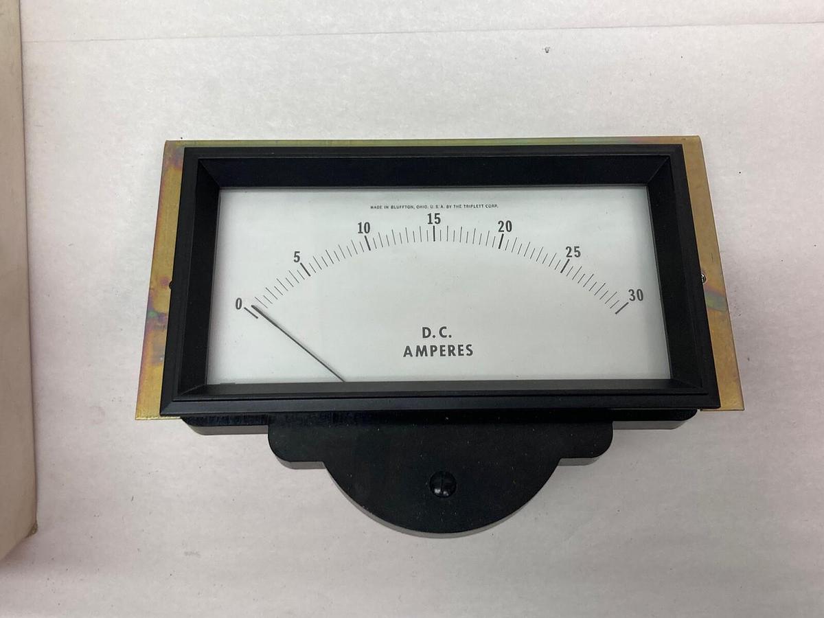 Triplett,520-GLB,D.C. Ampers Panel Meter 0-30 DCA