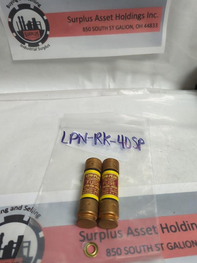 Used COOPER BUSSMANN,LPN-RK-40SP,LOW-PEAK 40 AMP FUSE LOT OF 2 PRE-OWNED