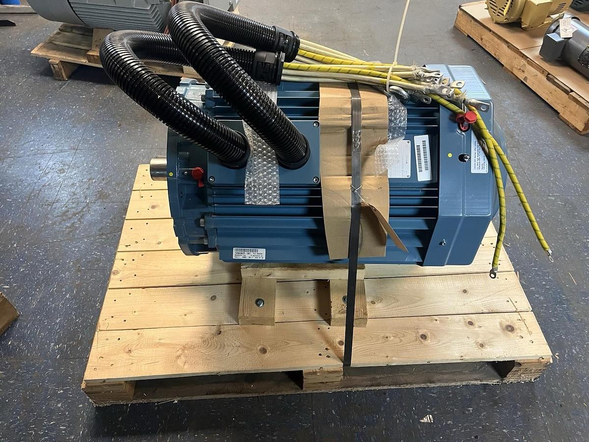 ABB,M3AA250SMC2-3GV101563825001,COMPRESSOR MOTOR 90kW 200V 3PH 2970RPM