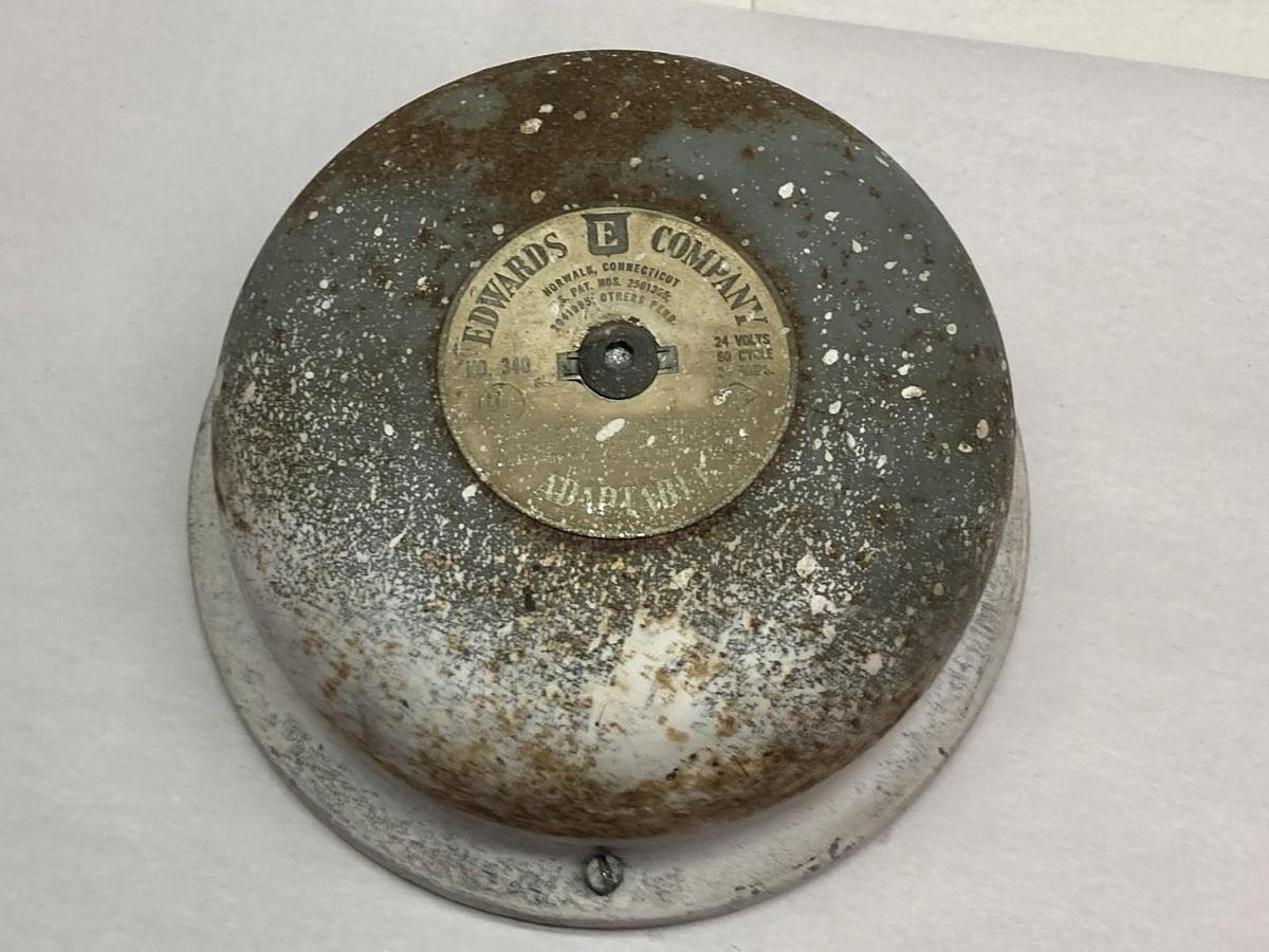 Used Edwards Company,No 340,Bell Alarm 24V 60 Cy 0.34A