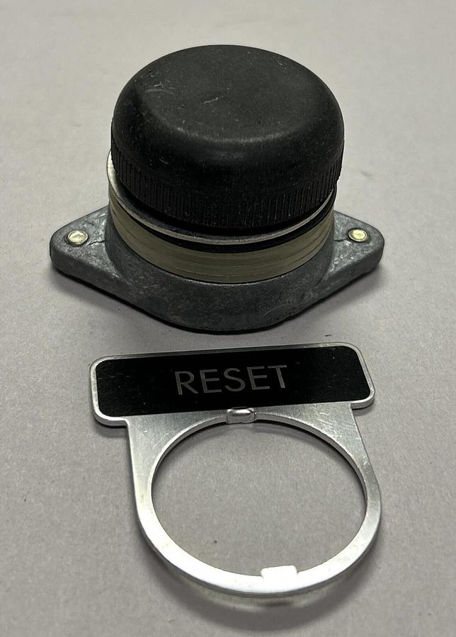 GENERAL ELECTRIC,CR2940UA200R,BLACK PUSHBUTTON OPERATOR NOS