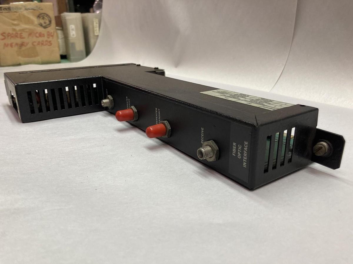 Used Square D SY/MAX,Class 8030 Type CRM310,Fiber Optic Interface Module Ser A