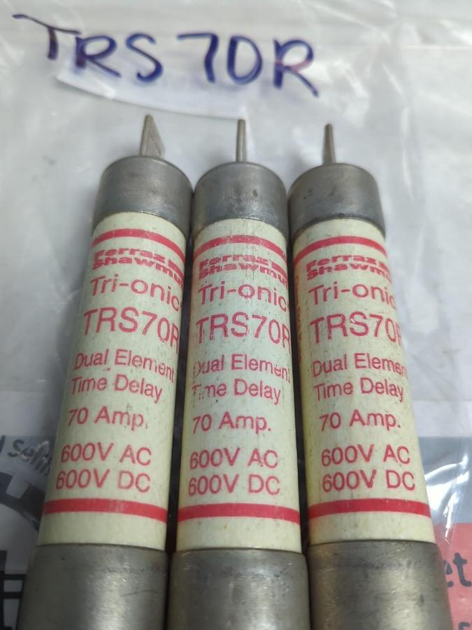 Used FERRAZ SHAWMUT,TRS70R,TRI-ONIC 70 AMP FUSE LOT OF 3 PRE-OWNED