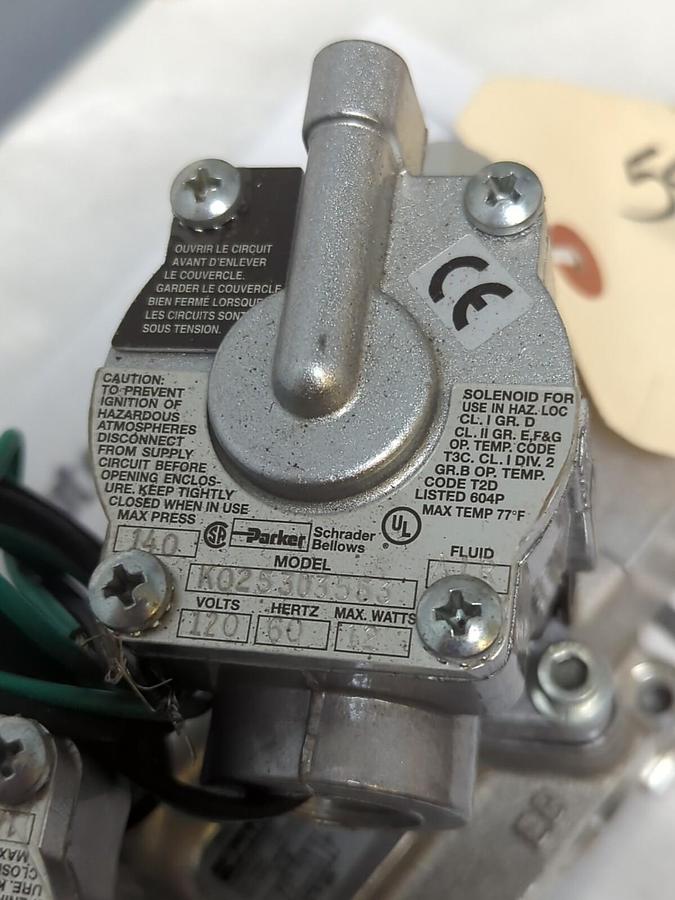 PARKER,L6954371153,DOUBLE SOLENOID VALVE 140 PSI 120V 60HZ 12W MISSING BOX