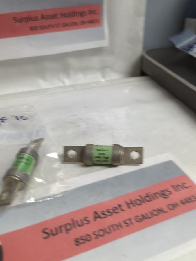 Used COOPER BUSSMANN,XL50F70,SEMICONDUCTOR 70 AMP FUSE LOT OF 2 PRE-OWNED