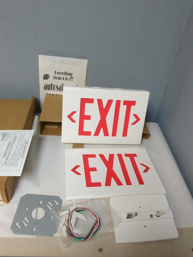 HUBBELL LITEFORMS,LXURW,THERMOPLASTIC LED EXIT SIGN 120/277VAC NOS
