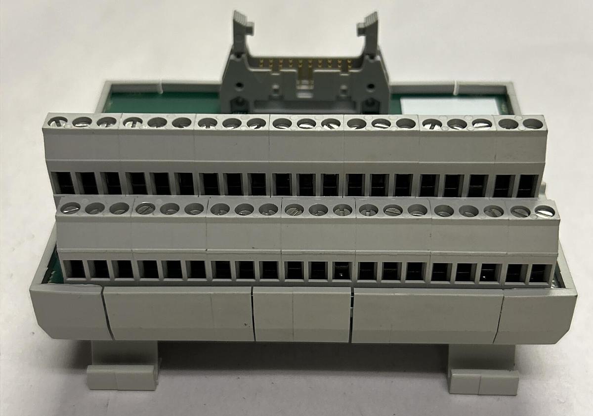 Used ALLEN BRADLEY,1492-IFM20F-2,SER A INTERFACE MODULE
