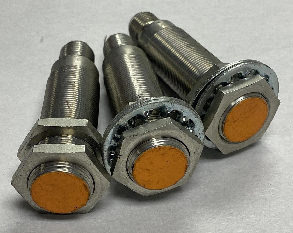 Used IFM EFECTOR,LGS001,INDUCTIVE SENSOR LOT OF 3