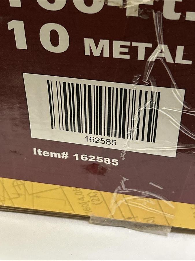 NORTHERN INDUSTRIAL,NORTHERN INDUST,100FT LIGHT STRING WITH 10 METAL LAMP GUARDS