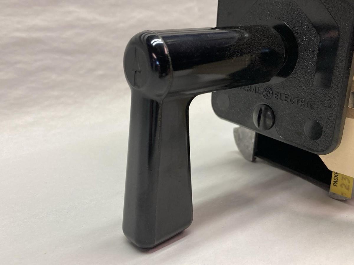 General Electric,16SB1BC331SSS2P,Type SB-1 Switch