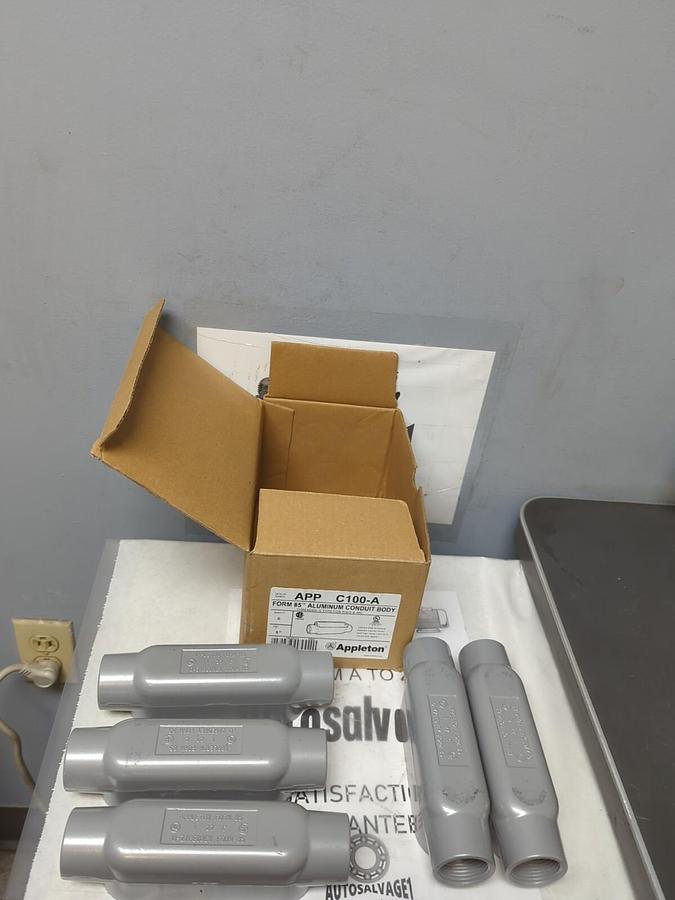 APPLETON,C100-A,1 INCH FORM 85 ALUMINUM CONDUIT BODY BOX OF 5 NEW