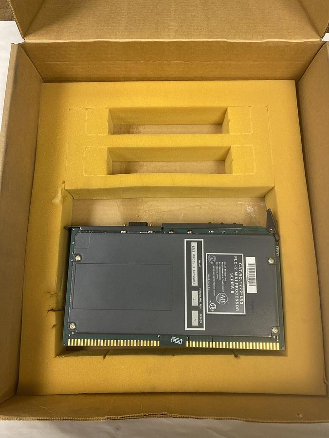 Allen Bradley,1772LN3,Mini Processor Module Series B NOS
