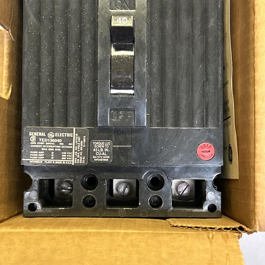 Used GENERAL ELECTRIC,TED136040WL,CIRCUIT BREAKER 40A 600V 3P NEW