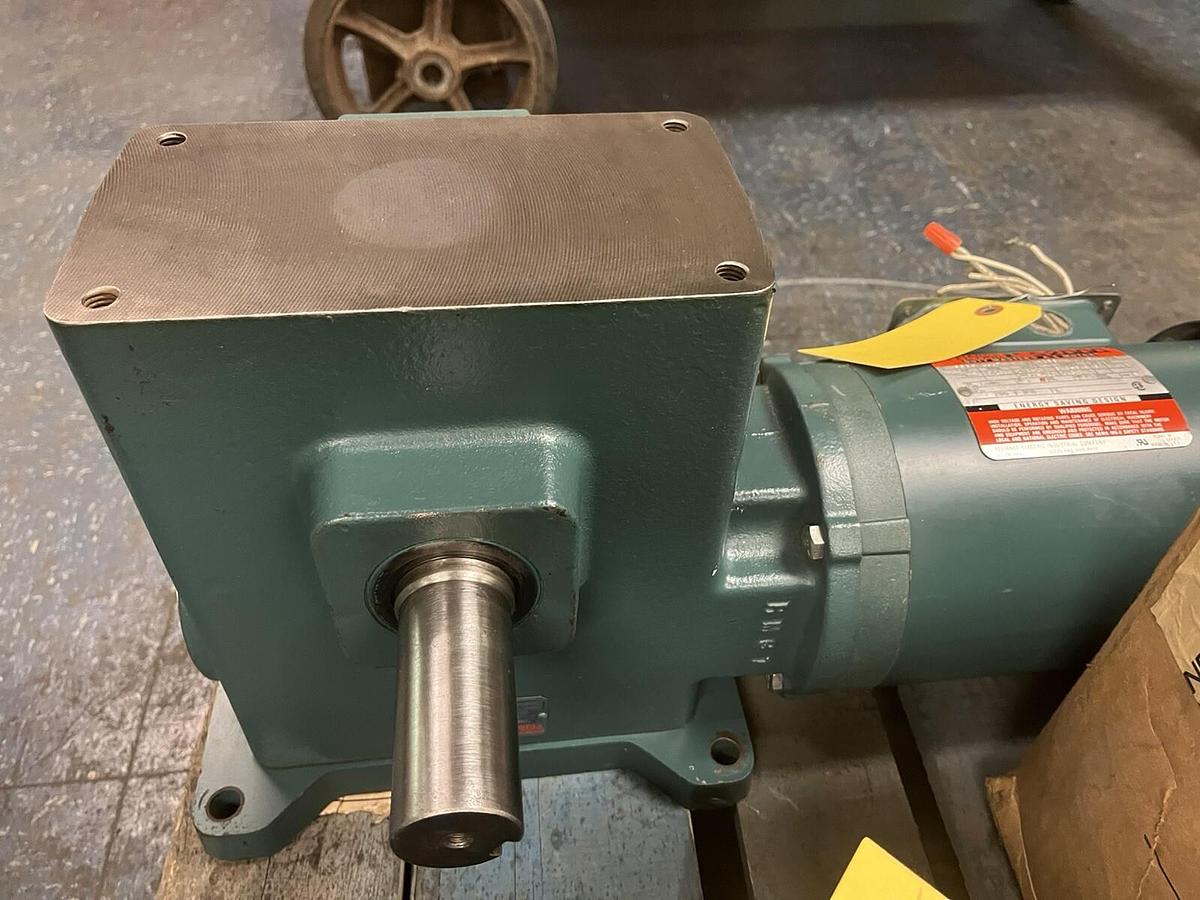 DODGE TIGEAR,MRS4670-B-UW, SIZE 56 RATIO 350-30 1.5HP 3PH