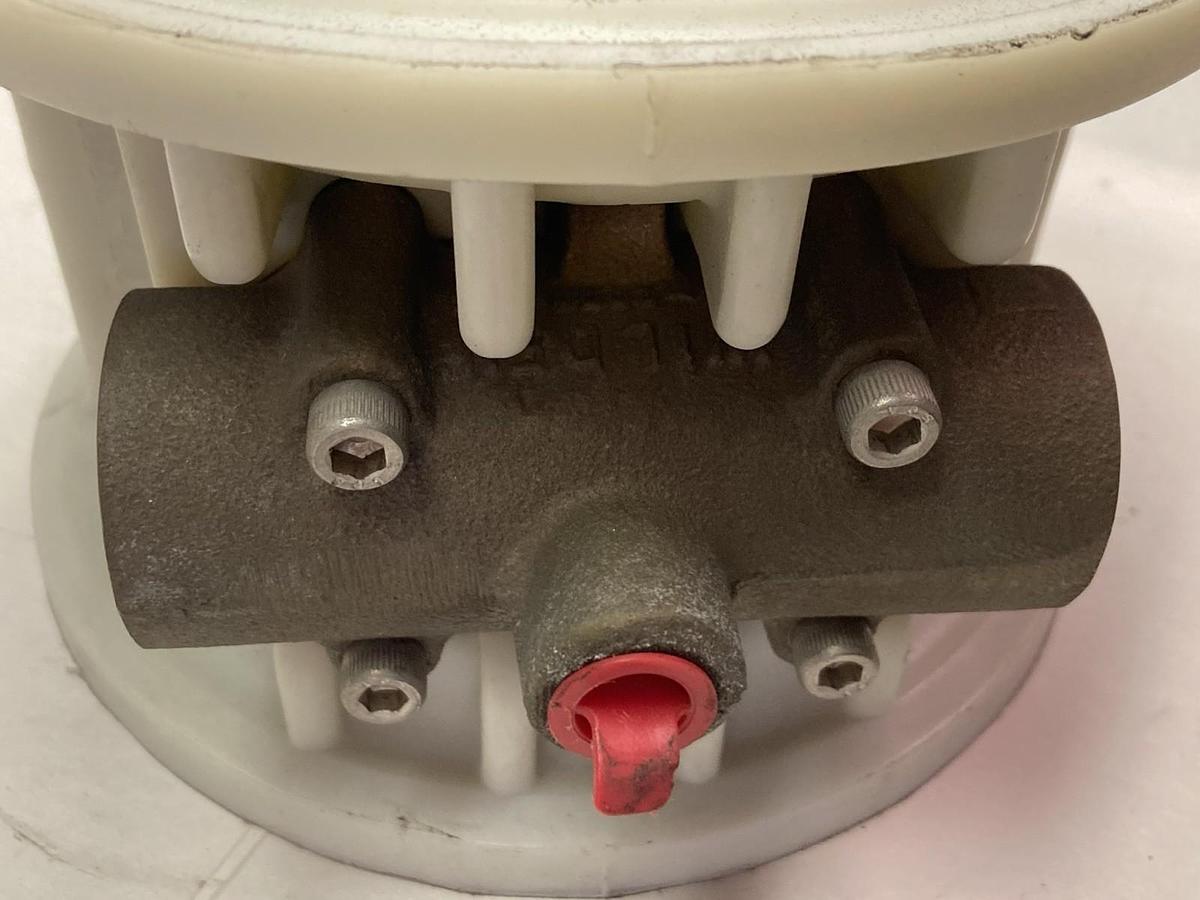 Used Wilden,02-3151-20,Double Diaphram Pump Center