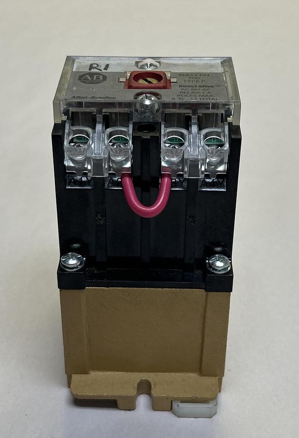Used ALLEN BRADLEY,700-P800A1,AC RELAY