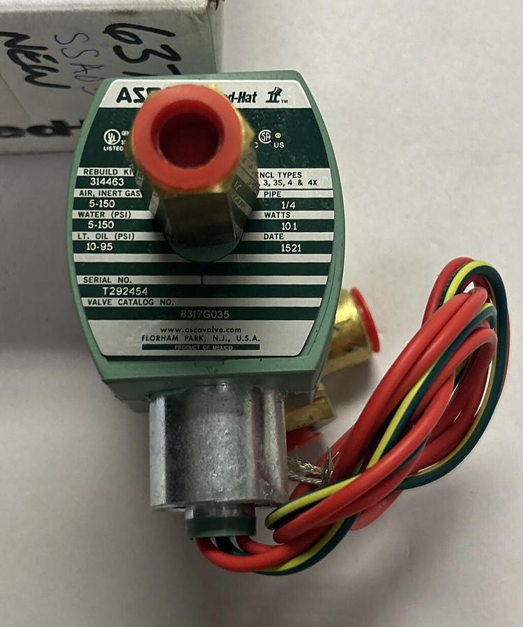 Used ASCO,8317G035,SOLENOID VALVE 120V 1/4IN 3W NEW