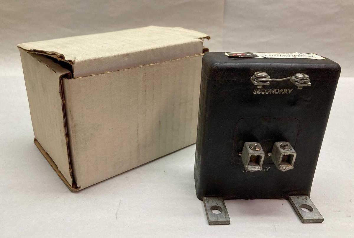 Used Cutler-Hammer,13542H9B,Current Transformer 600V Max 6.2-38A