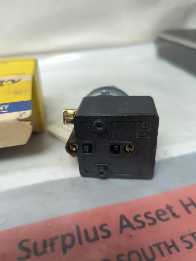 SQUARE D,9001 KP-1,PILOT LIGHT SERIES F NOS