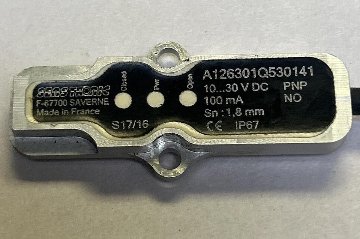 Used SENSTRON,A126301Q530141,INDUCTIVE PROXIMITY SENSOR